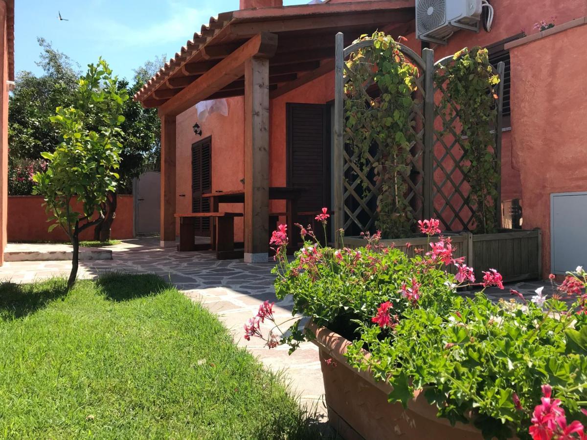 B&B Da Tizy 산테오도로 외부 사진