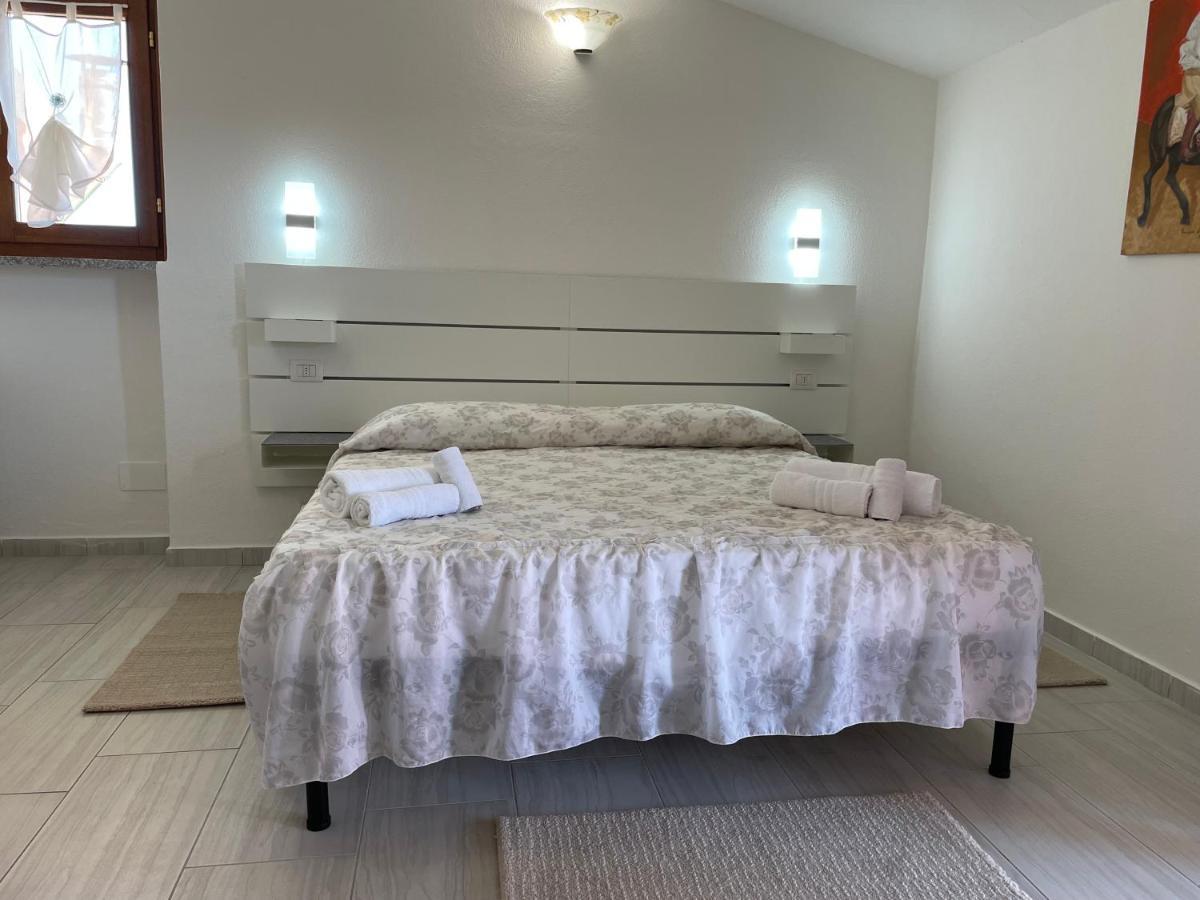 B&B Da Tizy 산테오도로 외부 사진