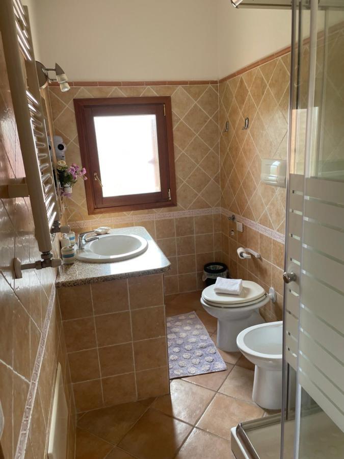 B&B Da Tizy 산테오도로 외부 사진
